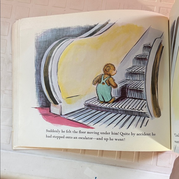 Vintage Corduroy Children's Book - Picture 15 of 16